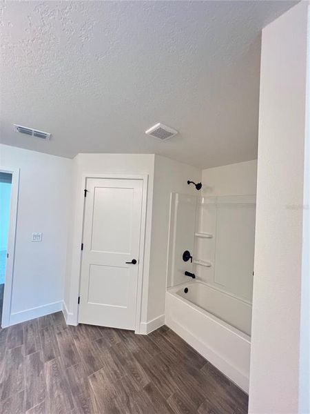 Spacious, unfurnished interior of a new home in , Dade City (Image 21). Spacious, unfurnished interior of a new home in , Dade City (Image 21).