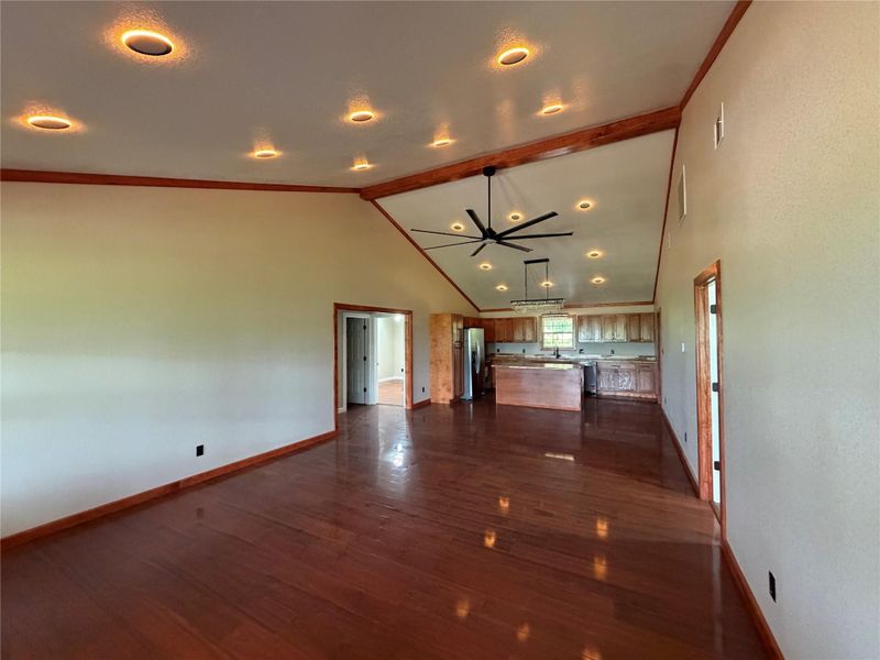 Spacious, unfurnished interior of a new home in , Broaddus (Image 27). Spacious, unfurnished interior of a new home in , Broaddus (Image 27).
