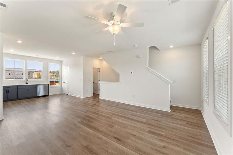 Spacious, unfurnished interior of a new home in Array, Atlanta (Image 16).