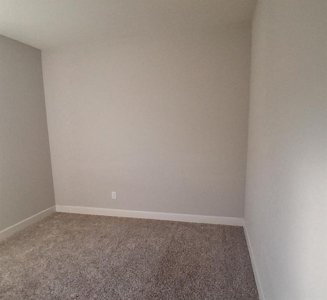 Spacious, unfurnished interior of a new home in , Anna (Image 11).