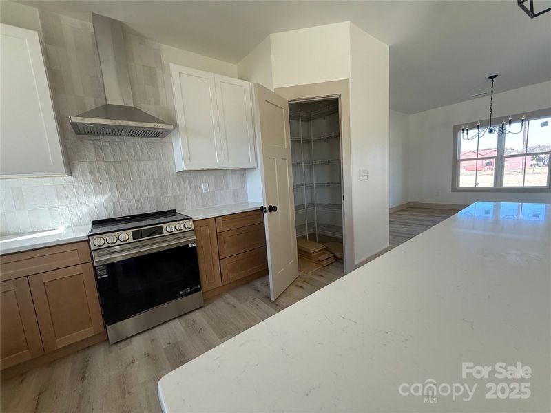 Image 25 of a home in .