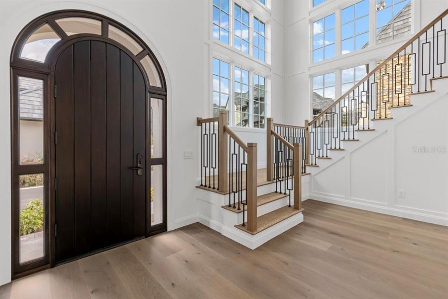 Spacious, unfurnished interior of a new home in , Orlando (Image 24).