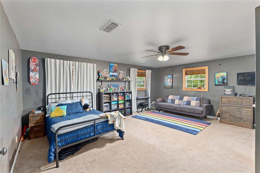 Furnished interior view inside a new home in , Coleman (Image 17).