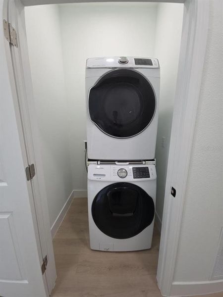 Close-up of interior finishes inside a home in , Ocala (Image 11).