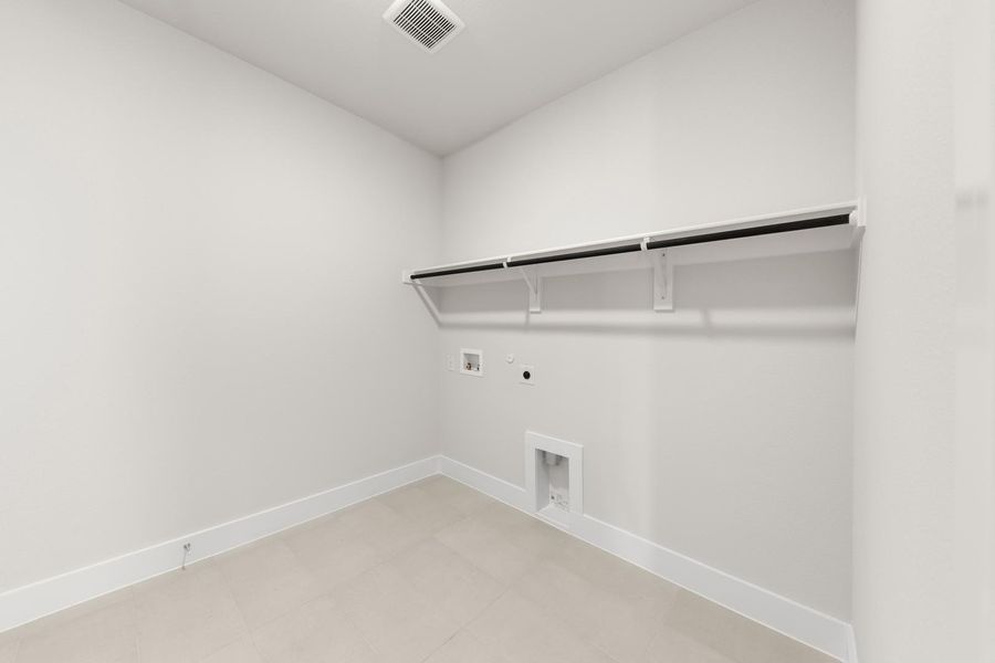 Spacious, unfurnished interior of a new home in Discovery Collection at Painted Tree Village, McKinney (Image 27). Spacious, unfurnished interior of a new home in Discovery Collection at Painted Tree Village, McKinney (Image 27).