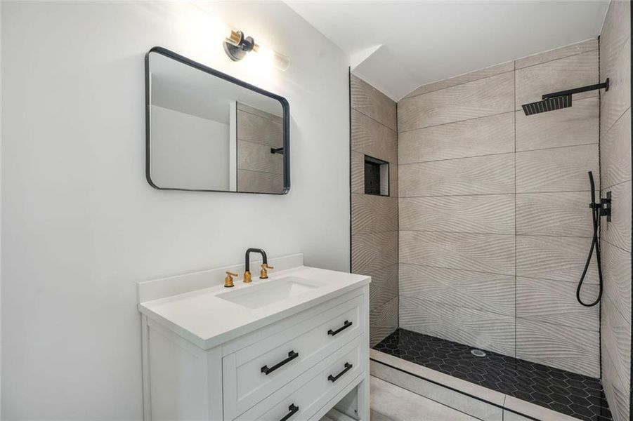 Furnished interior view inside a new home in , Atlanta (Image 32).