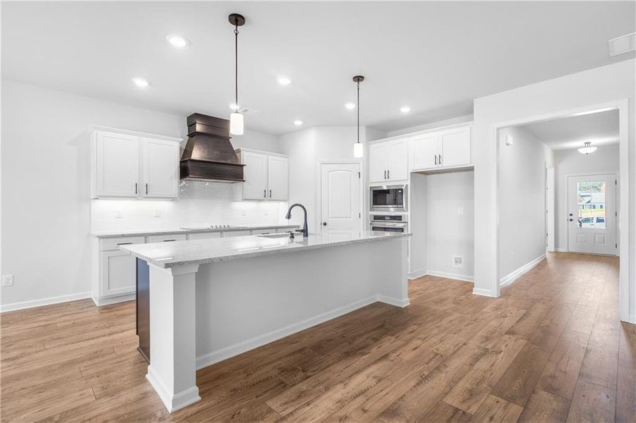 Furnished interior view inside a new home in Harmony Farms, Eatonton (Image 7).