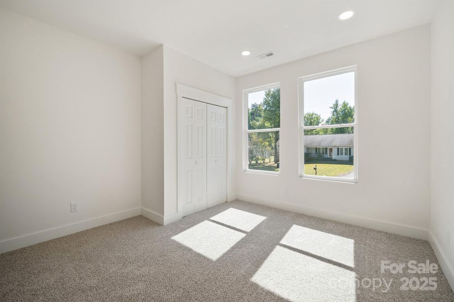 Spacious, unfurnished interior of a new home in , Denver (Image 23).
