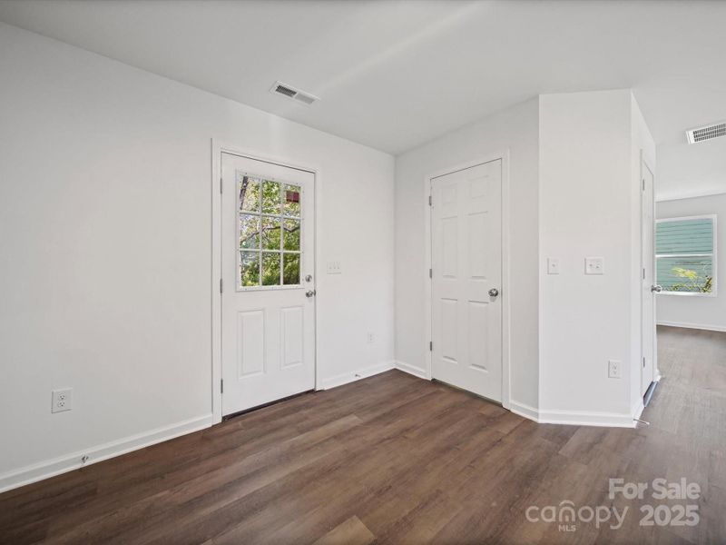 Spacious, unfurnished interior of a new home in , Chester (Image 8).