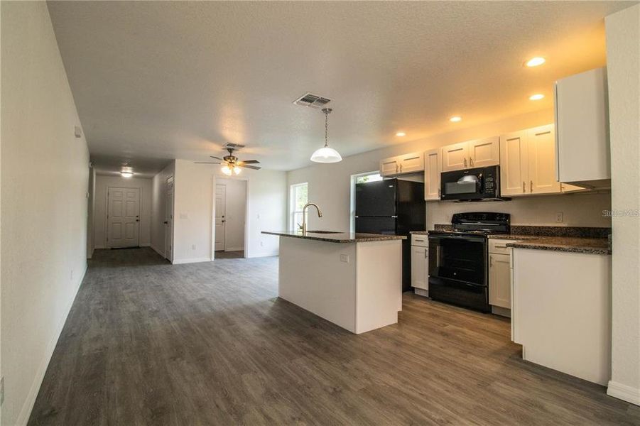Furnished interior view inside a new home in , Lakeland (Image 5).