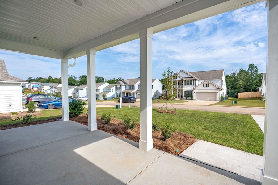 Exterior details and patio area of a home in Carriage Estates, Lexington (Image 25).