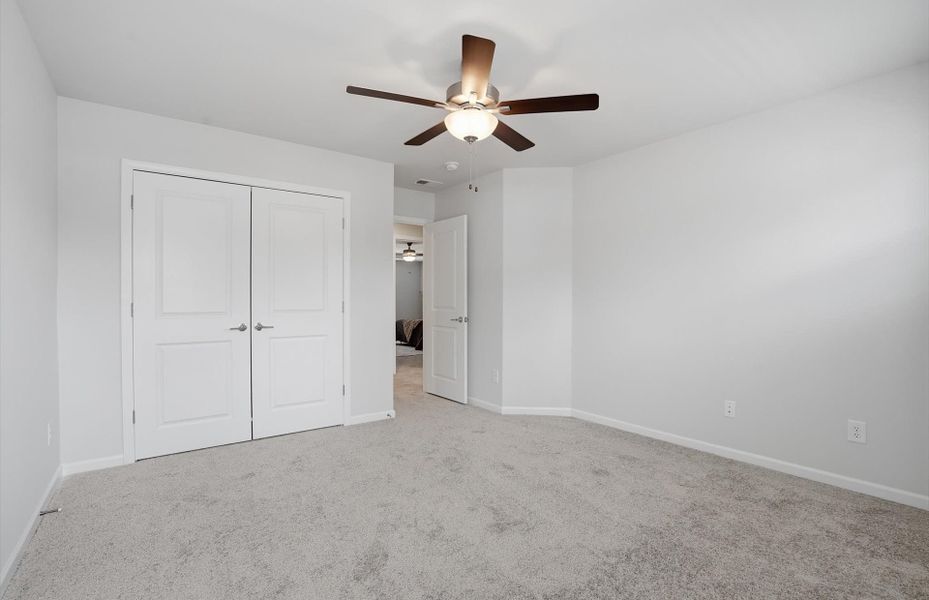 Spacious, unfurnished interior of a new home in Indigo Park, Easley (Image 32).