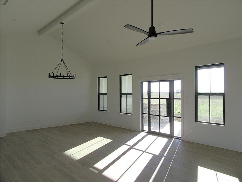 Spacious, unfurnished interior of a new home in , Crawford (Image 31).