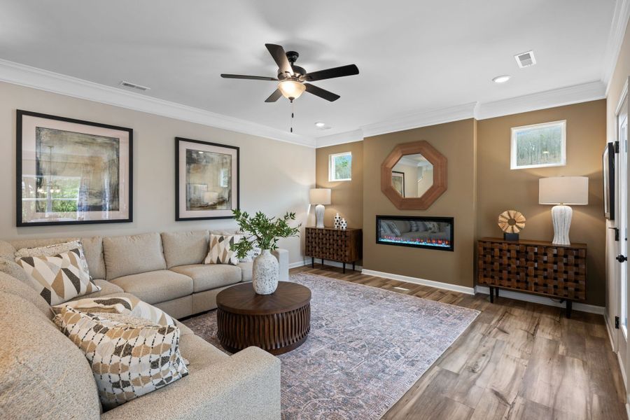 **This photo is of a different home, but similar layout** **This photo is of a different home, but similar layout**