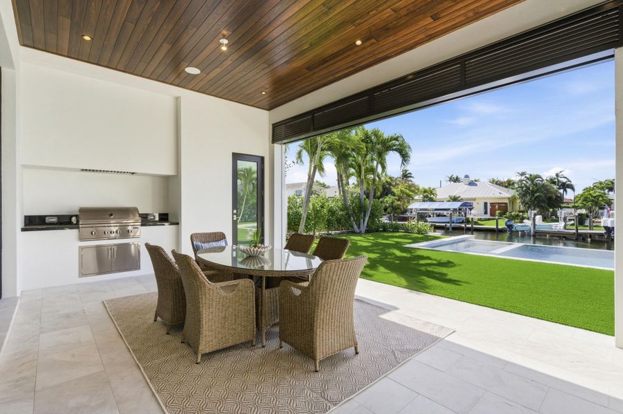 2442_Bay_Cir_WPB_2013_-_end_026