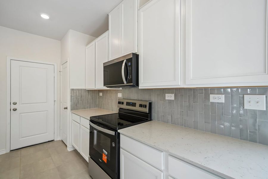 Furnished interior view inside a new home in Nagel Crossing, San Antonio (Image 8).