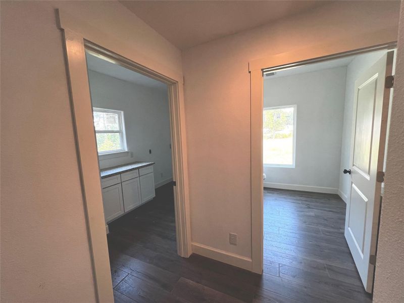 Spacious, unfurnished interior of a new home in , Hemphill (Image 14).