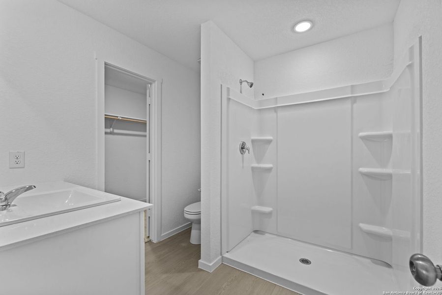 Furnished interior view inside a new home in , New Braunfels (Image 7).