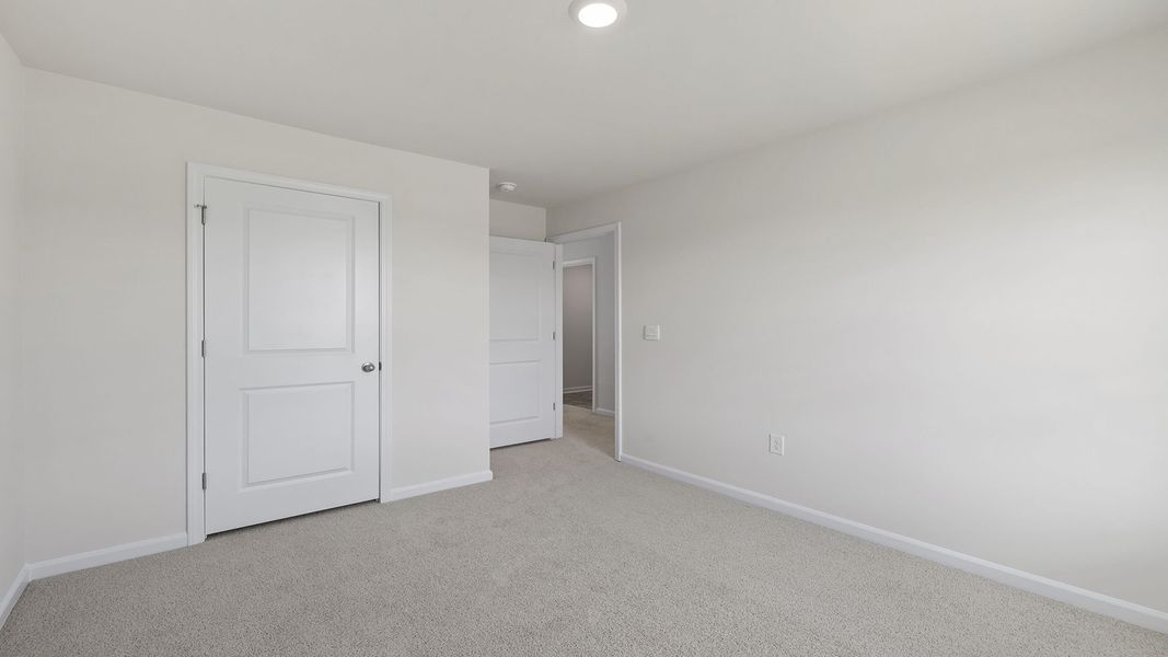 Representative unfurnished interior of a home built from the Belhaven by D.R. Horton in Forest Brook, Easley (Image 29).