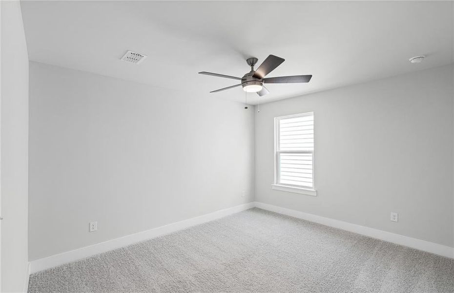 Spacious, unfurnished interior of a new home in Hunters Creek, Flowery Branch (Image 30).