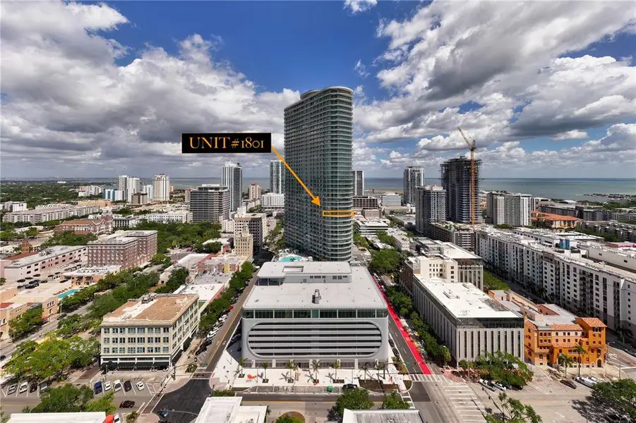 Condo located in St. Petersburg, FL showcasing its design and architecture (Image 23). Condo located in St. Petersburg, FL showcasing its design and architecture (Image 23).