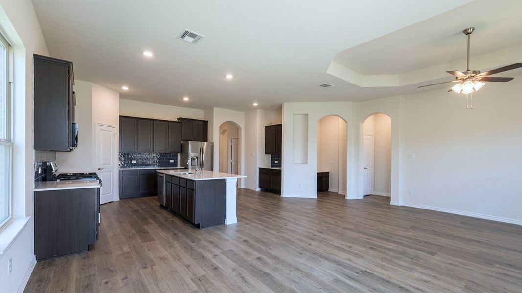 Furnished interior view inside a new home in Lakewood Trails, Forney (Image 6). Furnished interior view inside a new home in Lakewood Trails, Forney (Image 6).