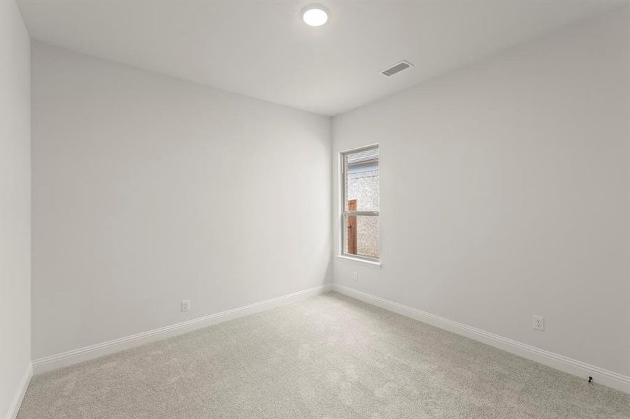 17. 8505 Watersway - Bed 3