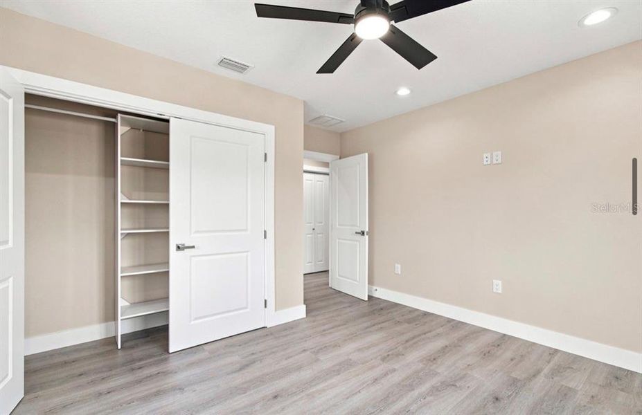 Spacious, unfurnished interior of a new home in , Tampa (Image 71).