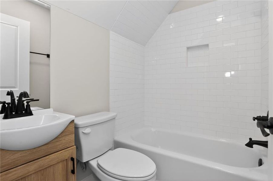 Furnished interior view inside a new home in , Dawsonville (Image 10).