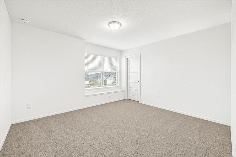 Spacious, unfurnished interior of a new home in Rollingbrook Estates, Baytown (Image 20). Spacious, unfurnished interior of a new home in Rollingbrook Estates, Baytown (Image 20).
