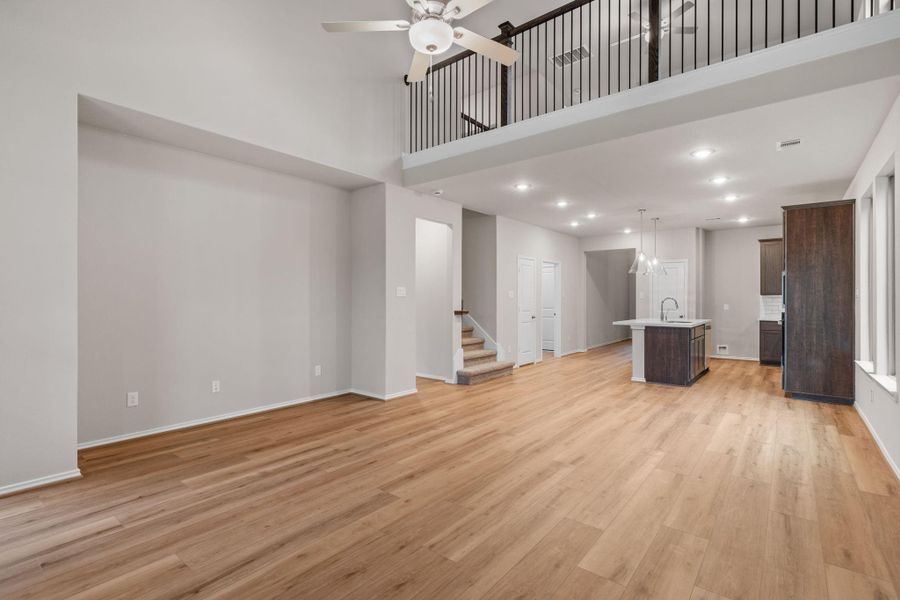 Spacious, unfurnished interior of a new home in The Highlands, Porter (Image 20).