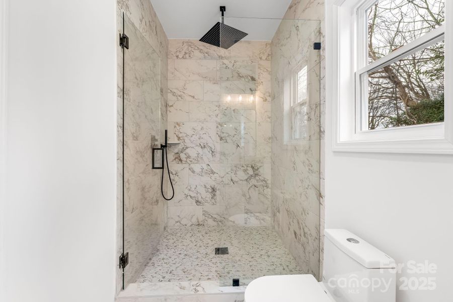 Close-up of interior finishes inside a home in , Shelby (Image 21).