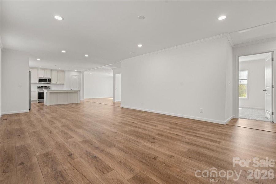 Spacious, unfurnished interior of a new home in , Bennettsville (Image 37).