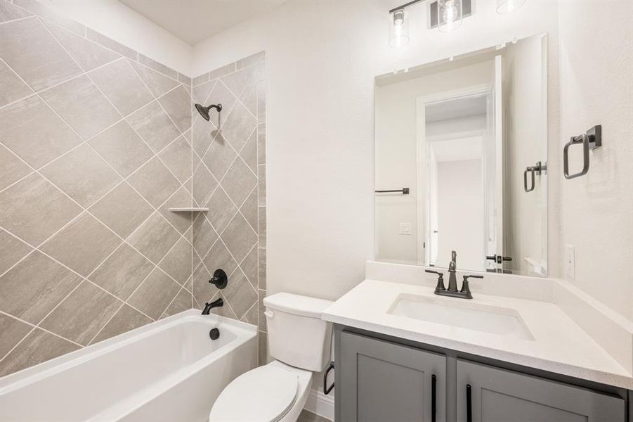 Furnished interior view inside a new home in The Oaks, Red Oak (Image 6).