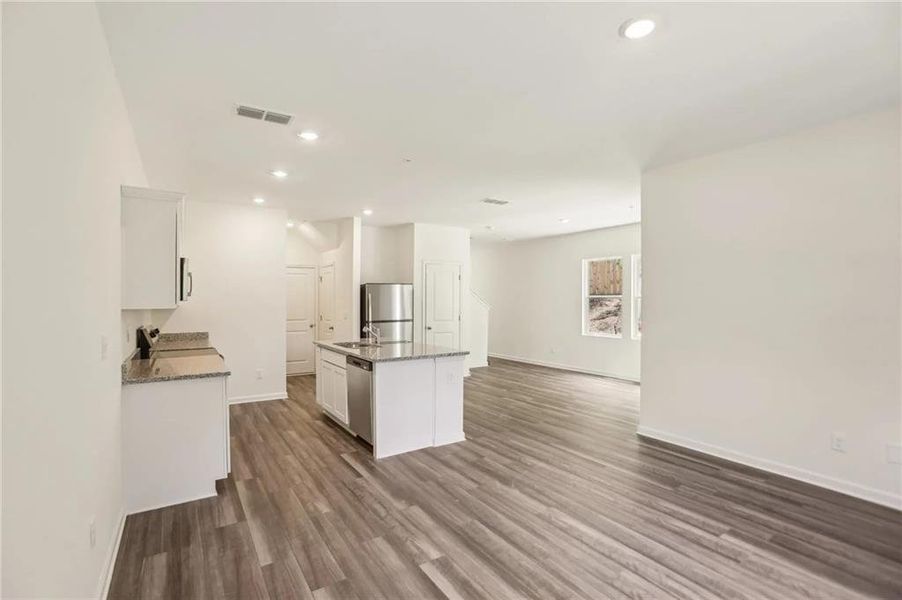 Image 14 of a home in Kendall Grove.