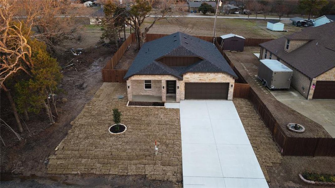 Birds eye view of property