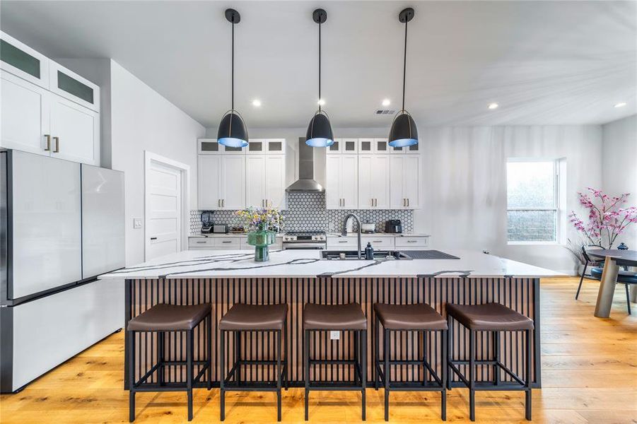 Furnished interior view inside a new home in , Dallas (Image 28).