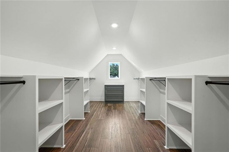 Image 19 of a home in . Image 19 of a home in .