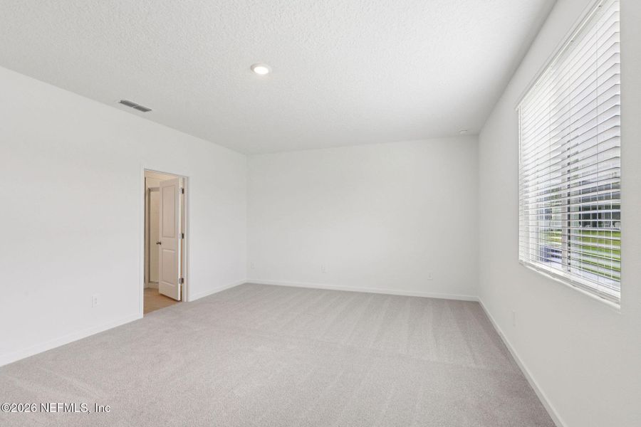 Spacious, unfurnished interior of a new home in Azalea Creek, Jacksonville (Image 30). Spacious, unfurnished interior of a new home in Azalea Creek, Jacksonville (Image 30).