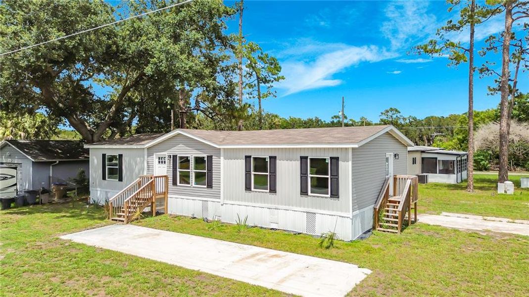 Image 33 of a home in .