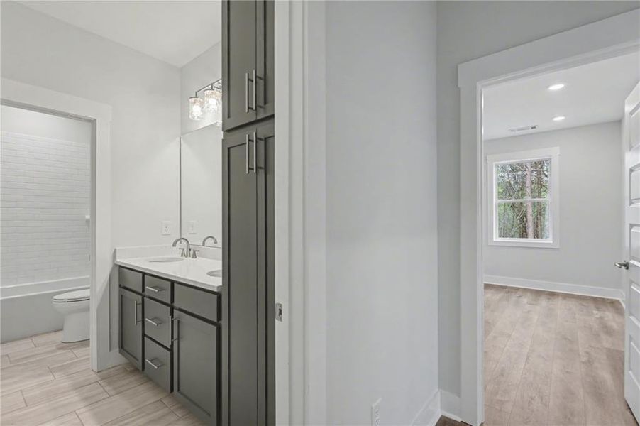 Furnished interior view inside a new home in , Clarkesville (Image 40).