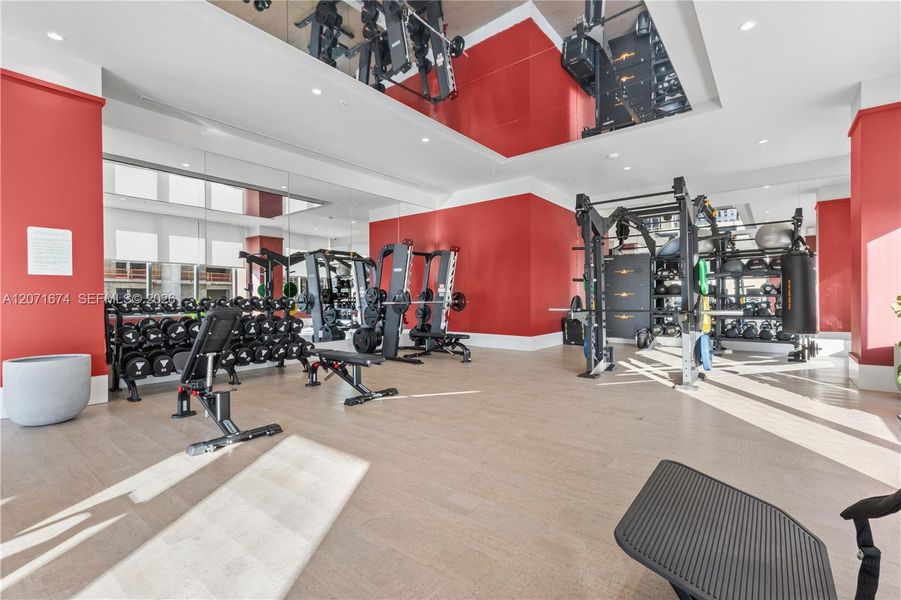 Community amenities in , Miami (Image 27).