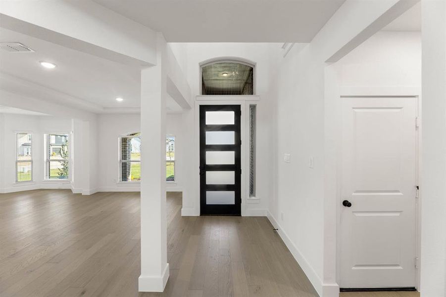 721 Hidden Lakes-Entry-1