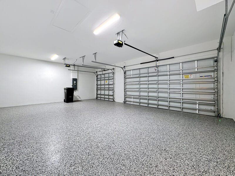 Spacious, unfurnished interior of a new home in River Preserve Estates, Parrish (Image 61).