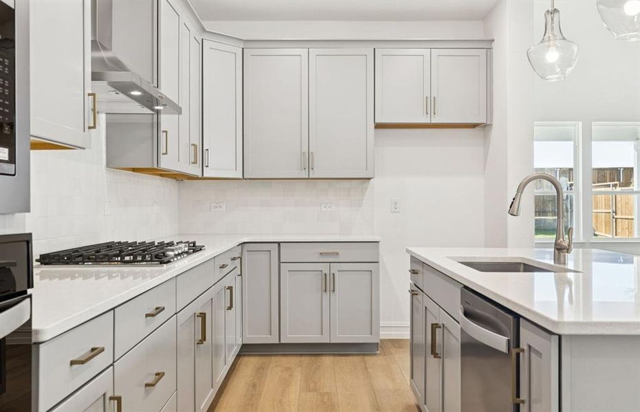 Abundant cabinet space in kitchen Abundant cabinet space in kitchen