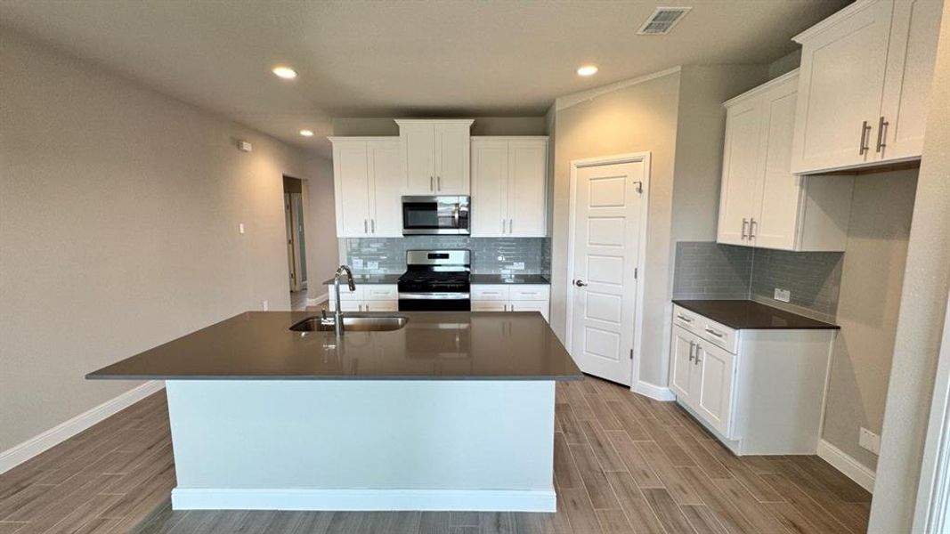 Furnished interior view inside a new home in Rock Creek Ranch, Fort Worth (Image 6).