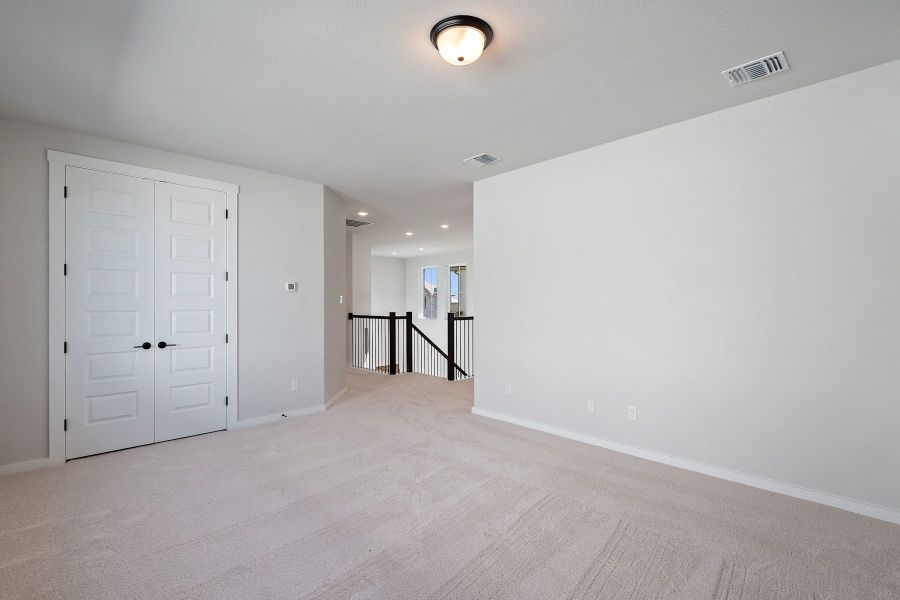Spacious, unfurnished interior of a new home in Flora, Hutto (Image 40).