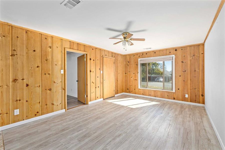 Spacious, unfurnished interior of a new home in , Brownwood (Image 26).