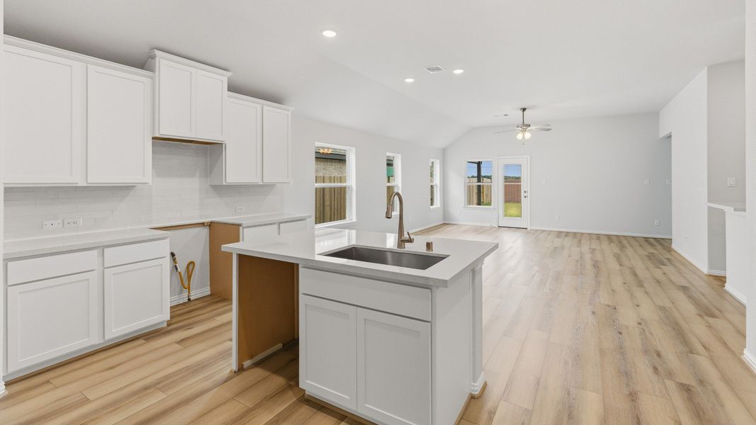 Furnished interior view inside a new home in Brookewater, Rosenberg (Image 8).