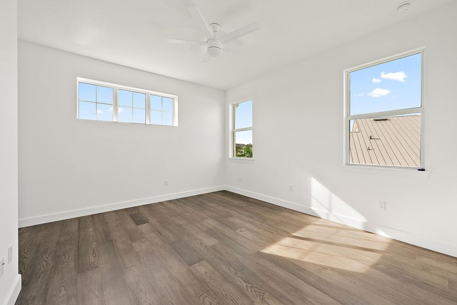 Spacious, unfurnished interior of a new home in , Jupiter (Image 21).